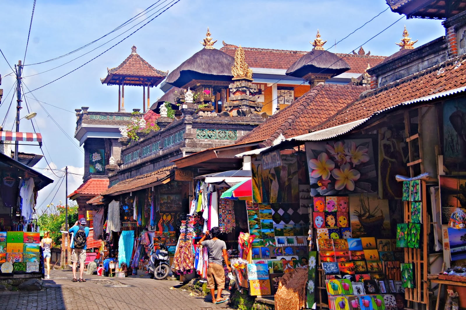 Souvenirs por las calles de Ubud