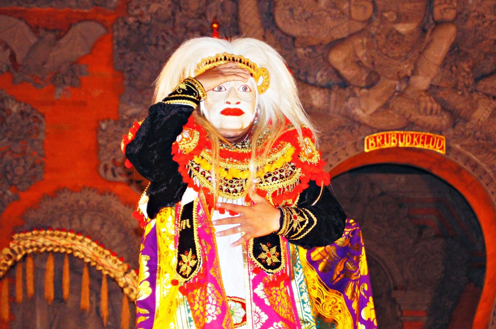 Danza balinesa y el Barong