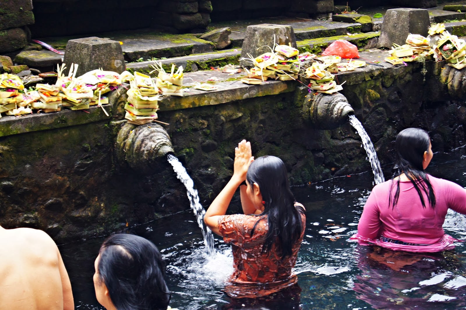 fuentes de tirta empul