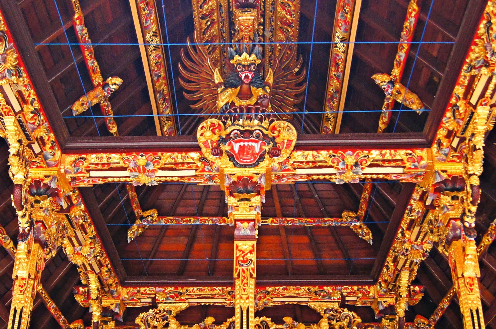 Detalles de Tirta Empul