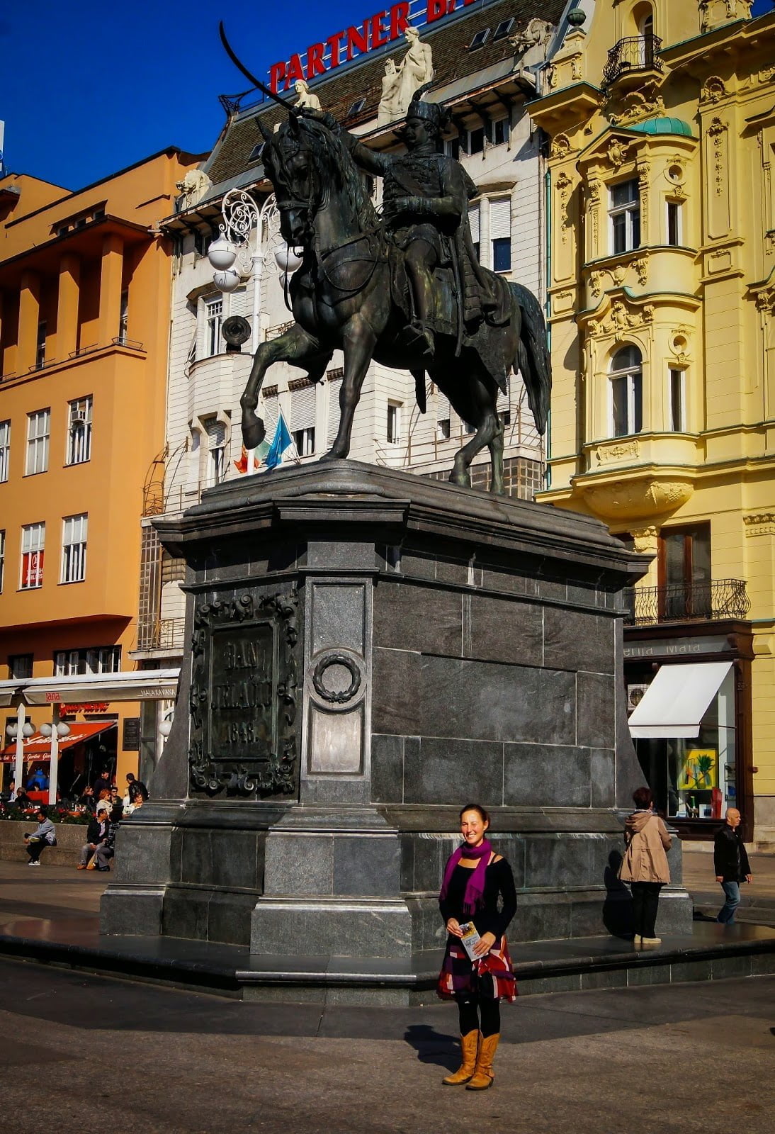 Estatua de Jelacic en Zagreb