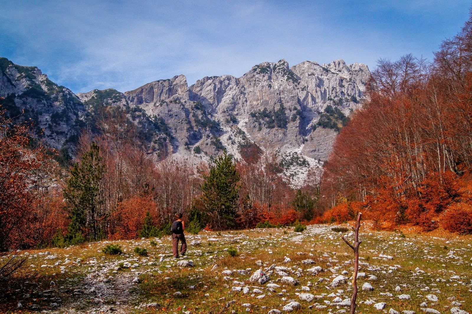 Caminata por el maravilloso paso Valbona-Theth